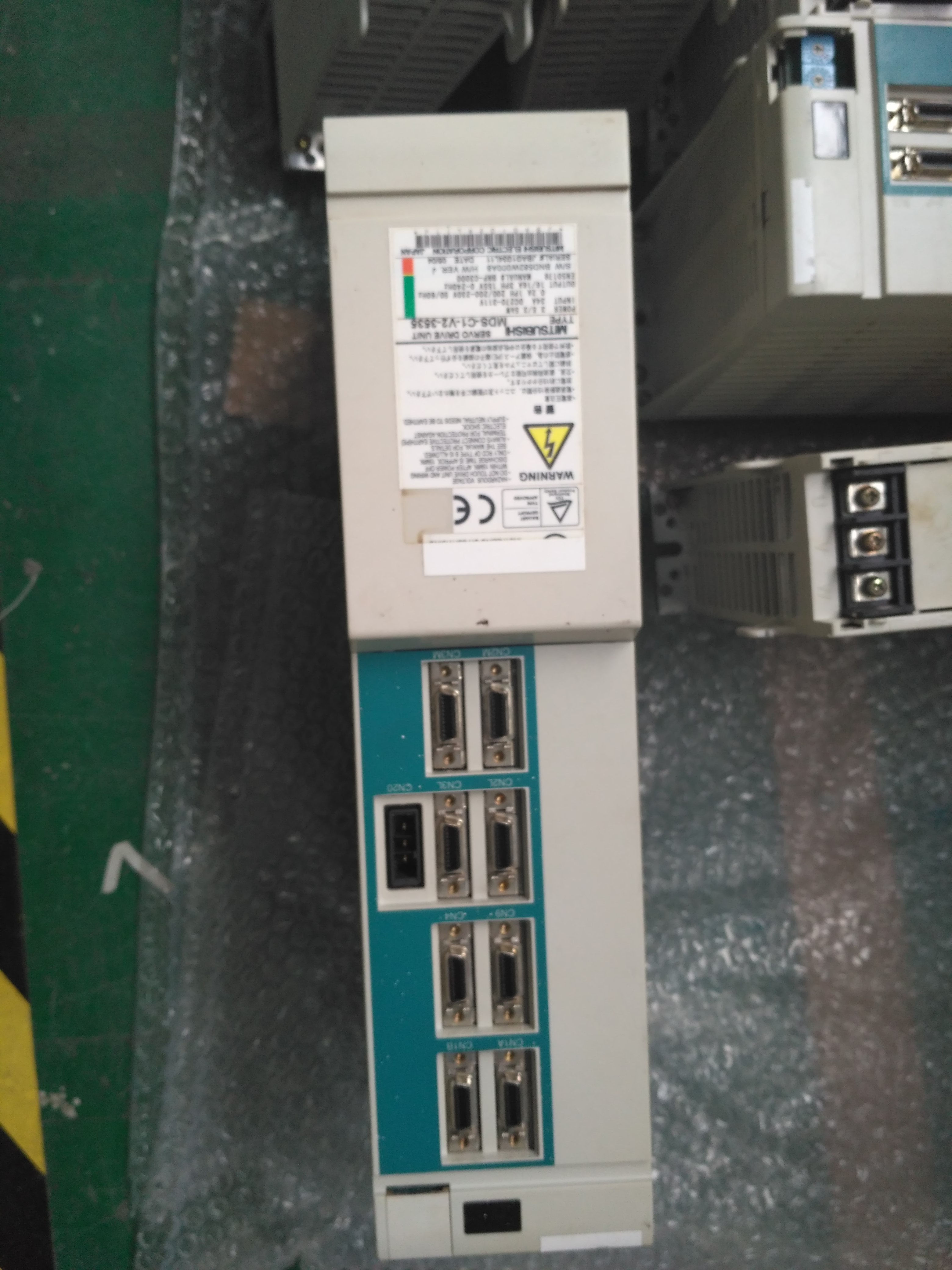 三菱伺服驅(qū)動(dòng)器MDS-C1-V2-3535現(xiàn)貨