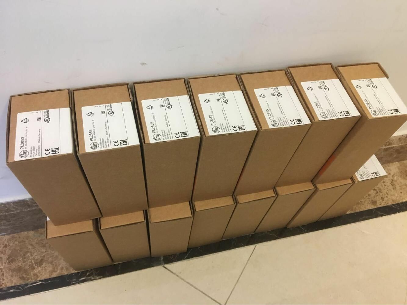 IFM傳感器 IG5584 II5911 PY7093 OBF502 PG245