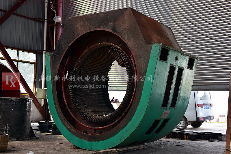 發(fā)電機(jī)定子_水輪,水輪發(fā)電機(jī),發(fā)電機(jī)定子修理 - 四川樂山銳新電機(jī)