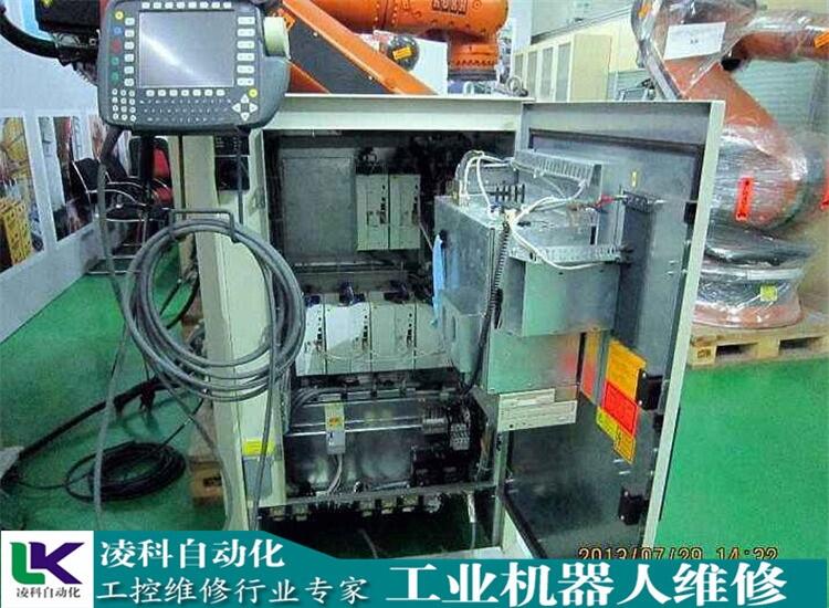 噴涂機器人維修伺服器故障